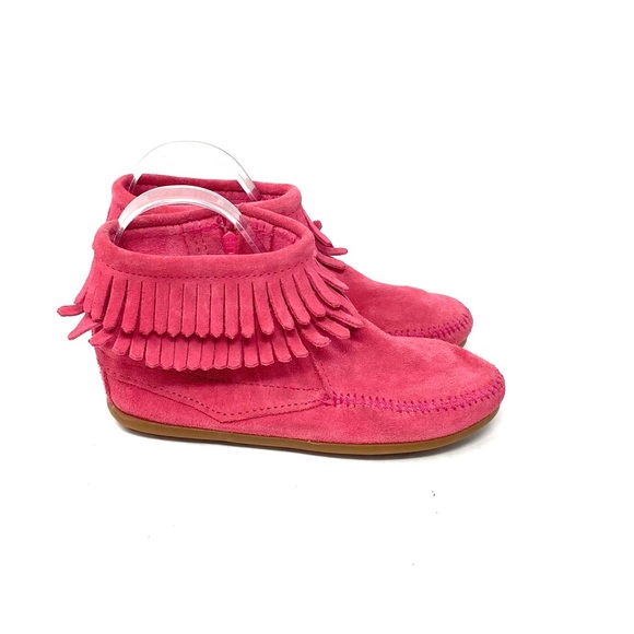 Minnetonka Boots - Picture 3 of 8